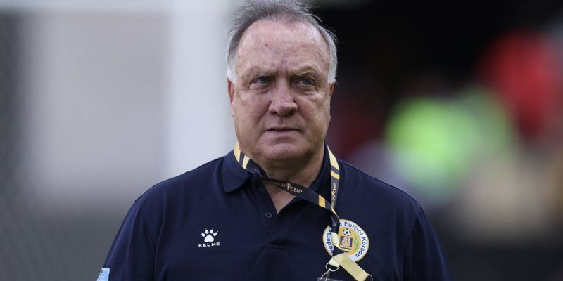 Dick Advocaat – Bộ não chiến thuật dày dạn kinh nghiệm