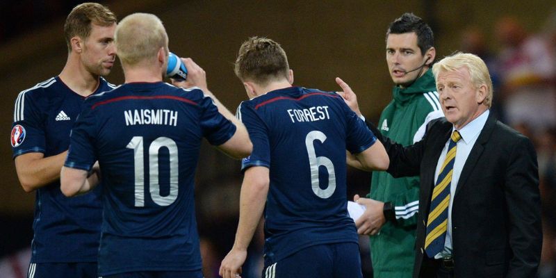 Scotland vượt qua Đan Mạch và Hy Lạp để đứng đầu vòng loại bảng C 