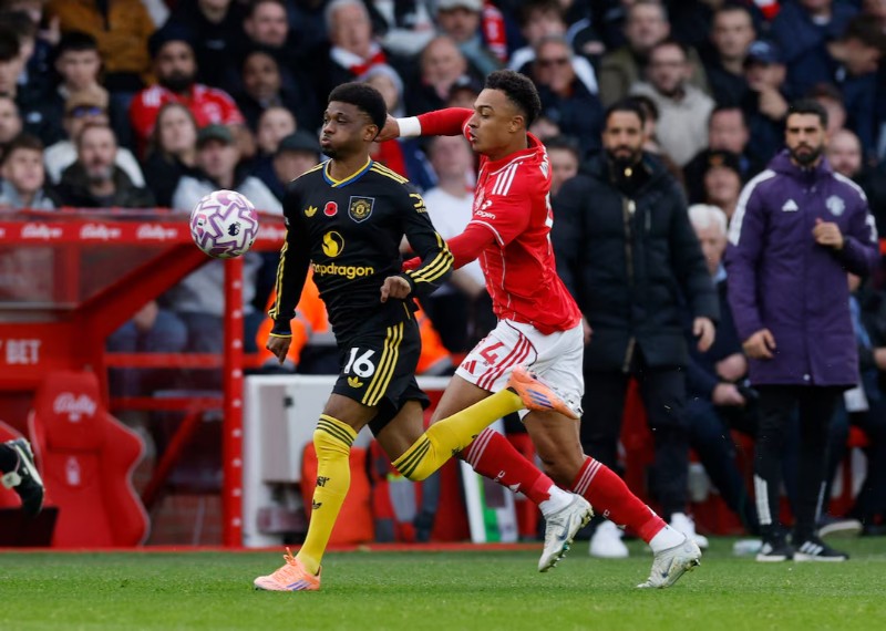 Manchester United được đánh giá cao hơn Nottingham